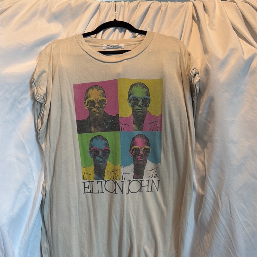 DayDreamer Elton John Graphic Tee - Cream